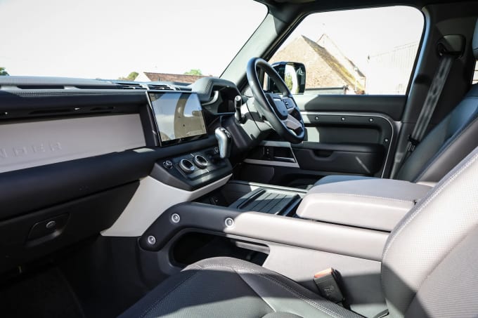 2024 Land Rover Defender