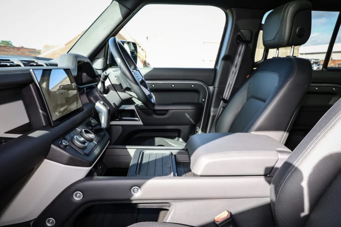 2024 Land Rover Defender