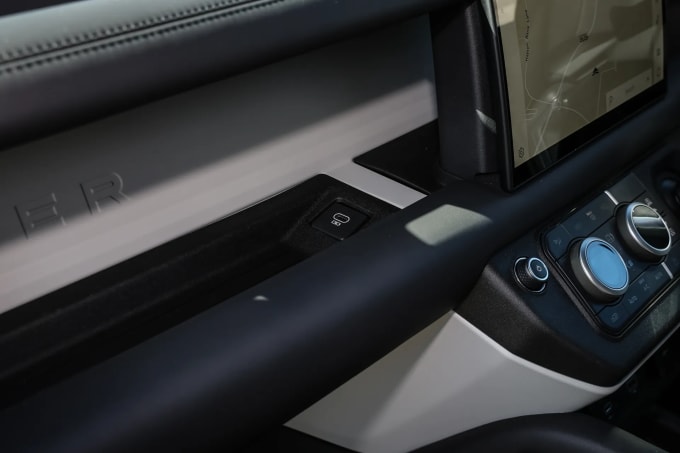 2024 Land Rover Defender