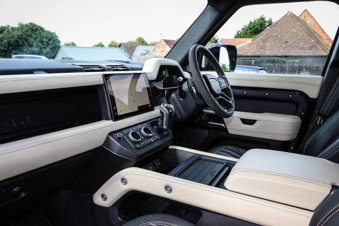 2022 Land Rover Defender