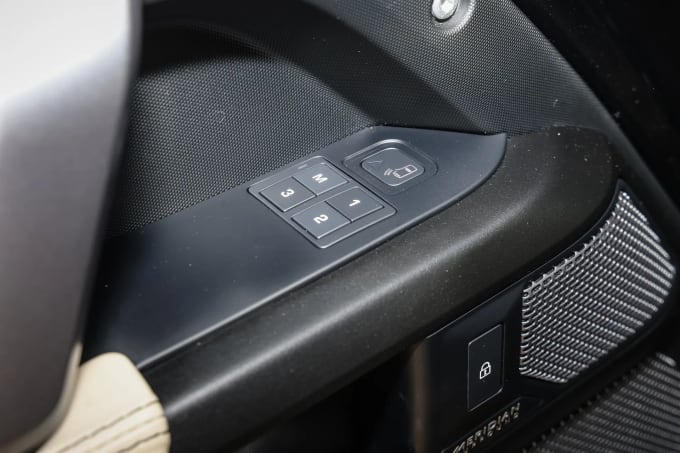 2022 Land Rover Defender