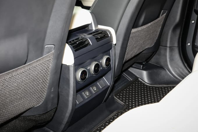 2022 Land Rover Defender