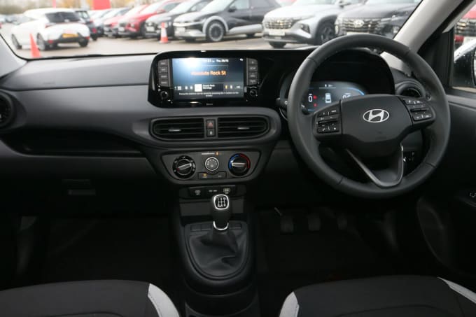 2024 Hyundai I10