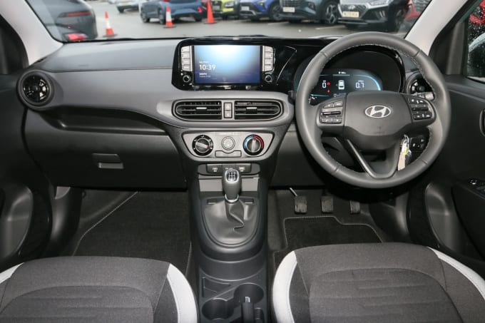 2024 Hyundai I10