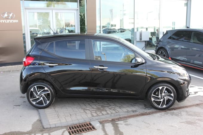2025 Hyundai I10