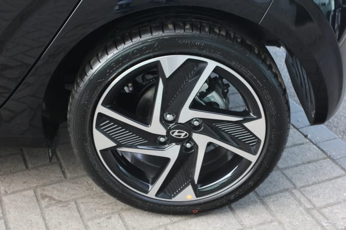 2025 Hyundai I10