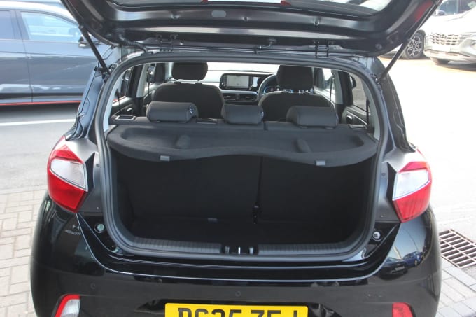 2025 Hyundai I10