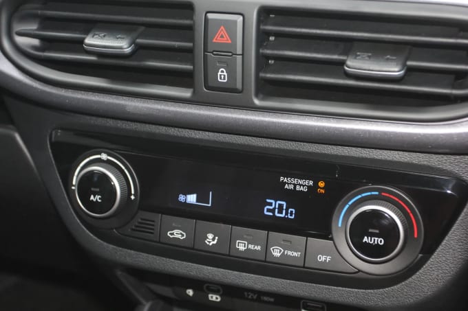 2025 Hyundai I10