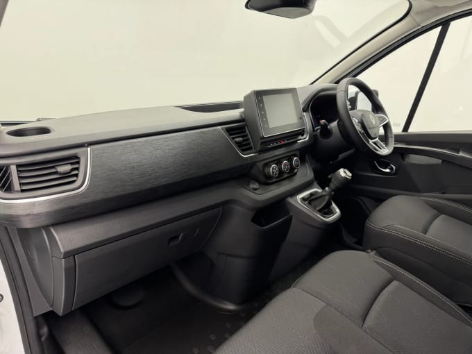 2025 Renault Trafic