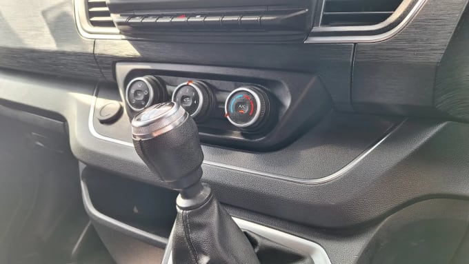 2022 Renault Trafic