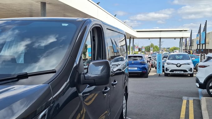 2022 Renault Trafic