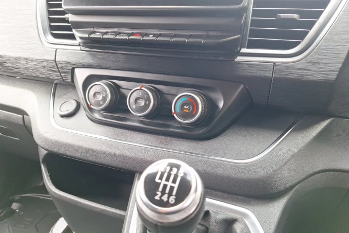 2022 Renault Trafic
