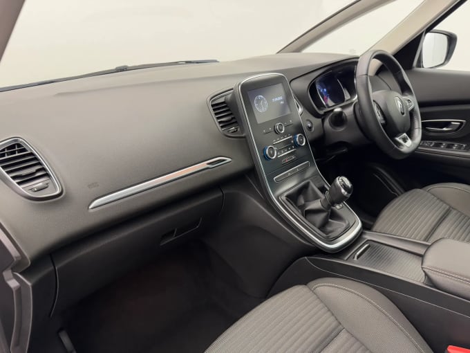 2019 Renault Grand Scenic