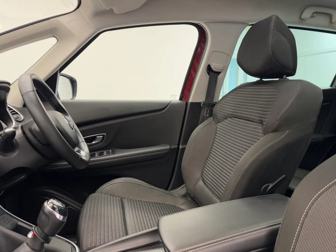 2019 Renault Grand Scenic