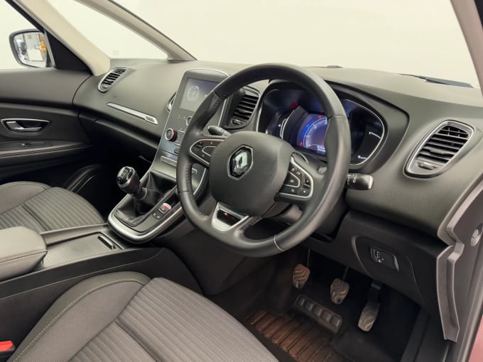 2019 Renault Grand Scenic