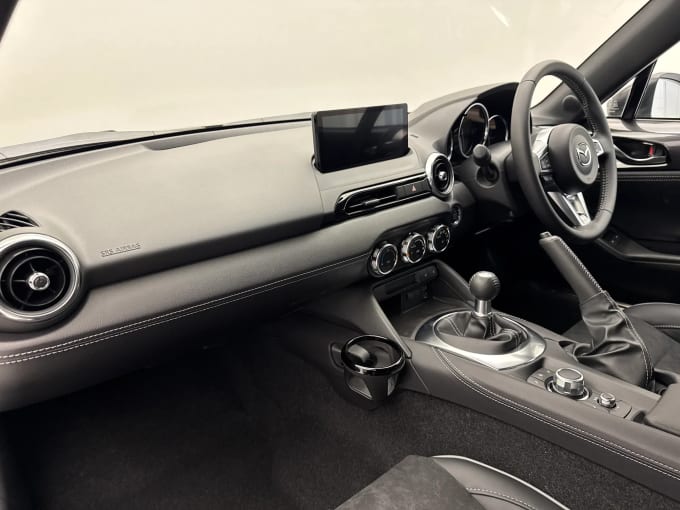 2025 Mazda Mx-5