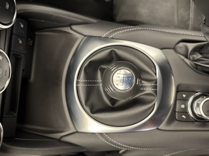 2025 Mazda Mx-5
