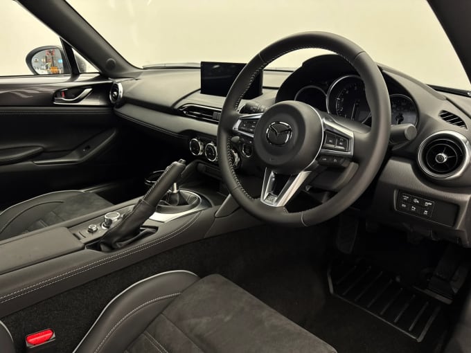 2025 Mazda Mx-5