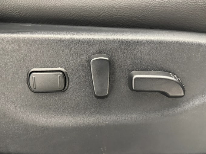 2017 Nissan Navara