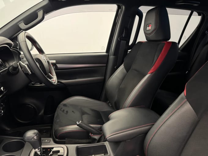 2023 Toyota Hilux