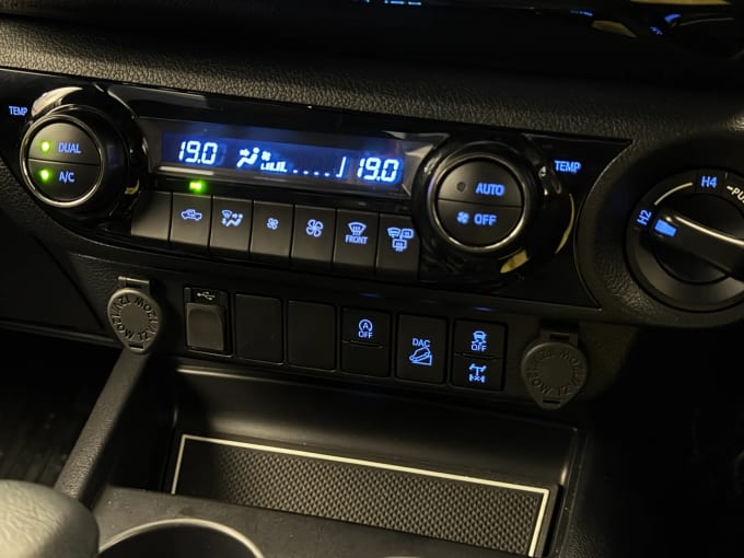 2023 Toyota Hilux