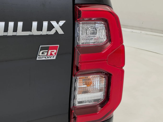 2023 Toyota Hilux