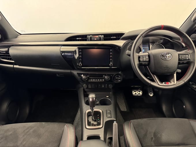 2022 Toyota Hilux