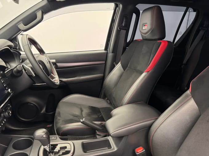 2022 Toyota Hilux