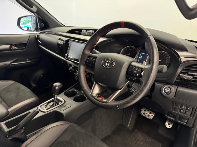 2022 Toyota Hilux