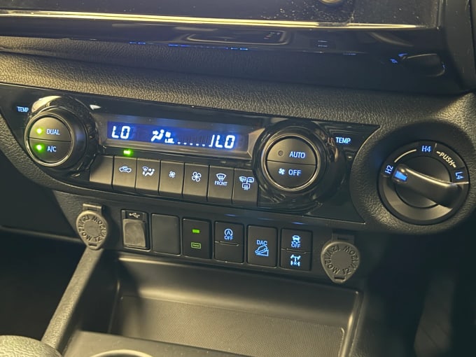 2022 Toyota Hilux