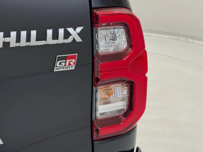 2022 Toyota Hilux