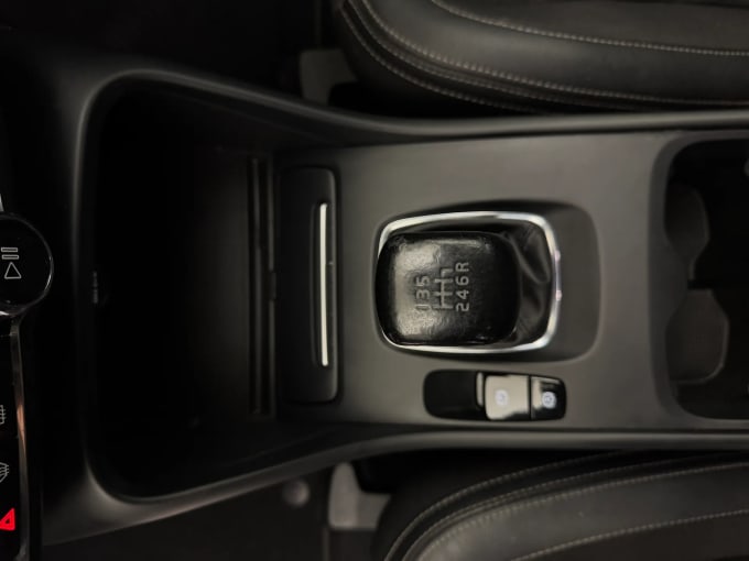 2020 Volvo Xc40