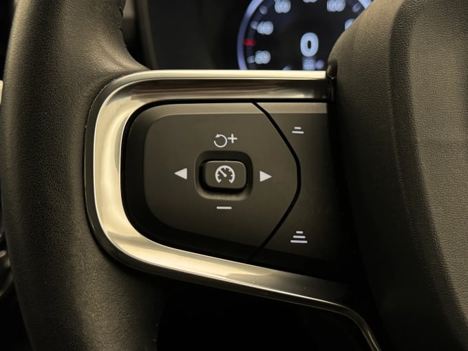2020 Volvo Xc40