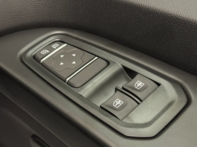 2025 Renault Trafic
