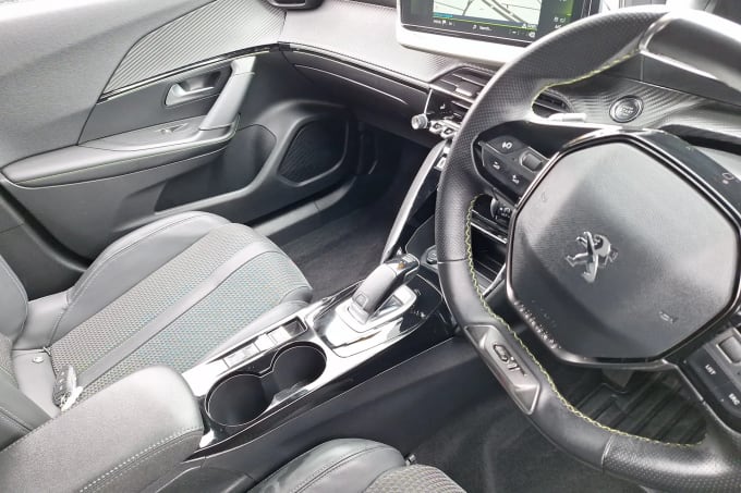 2021 Peugeot 2008