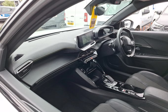 2021 Peugeot 2008