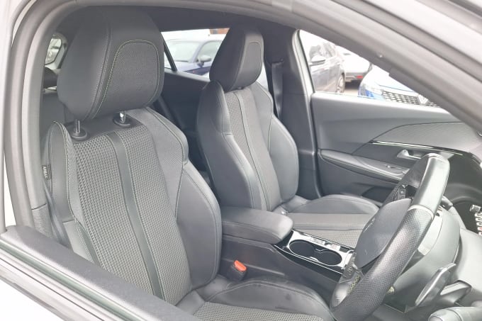 2021 Peugeot 2008