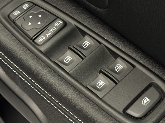 2024 Dacia Duster