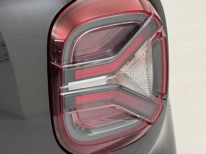 2024 Dacia Duster