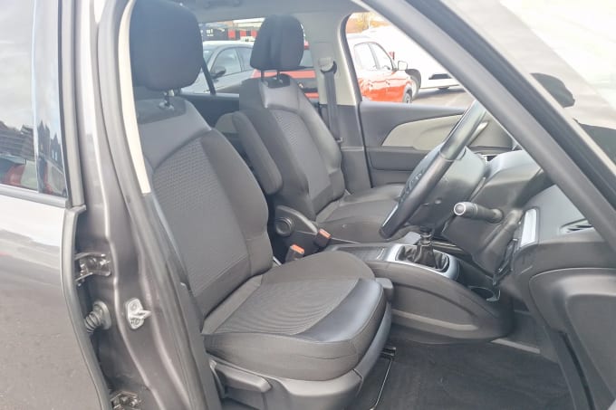 2022 Citroen Grand C4 Spacetourer