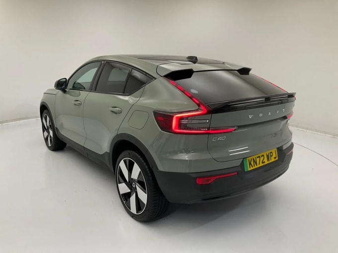 2022 Volvo C40