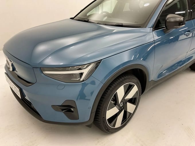 2023 Volvo C40