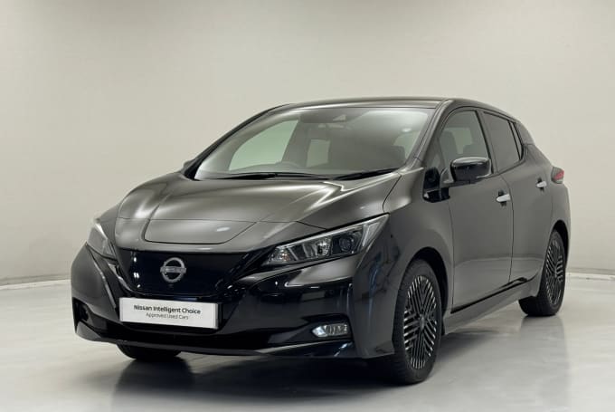 2024 Nissan Leaf