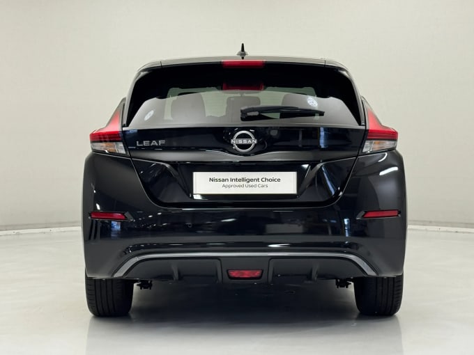 2024 Nissan Leaf
