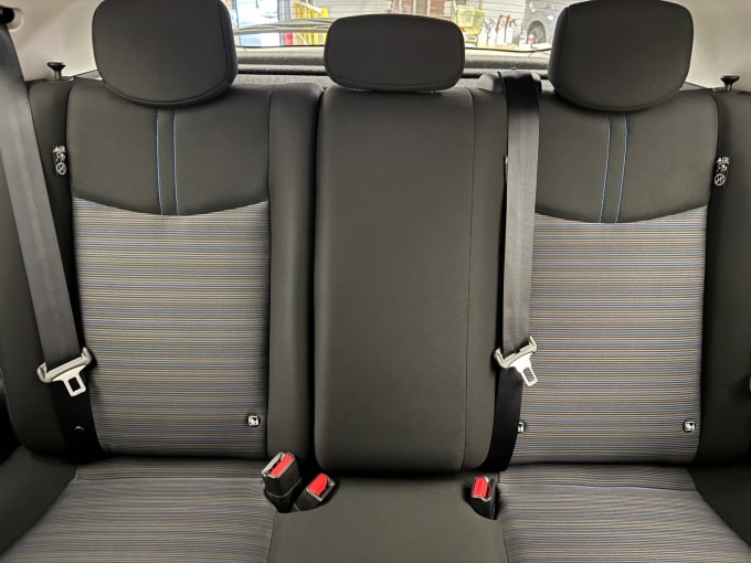 2024 Nissan Leaf