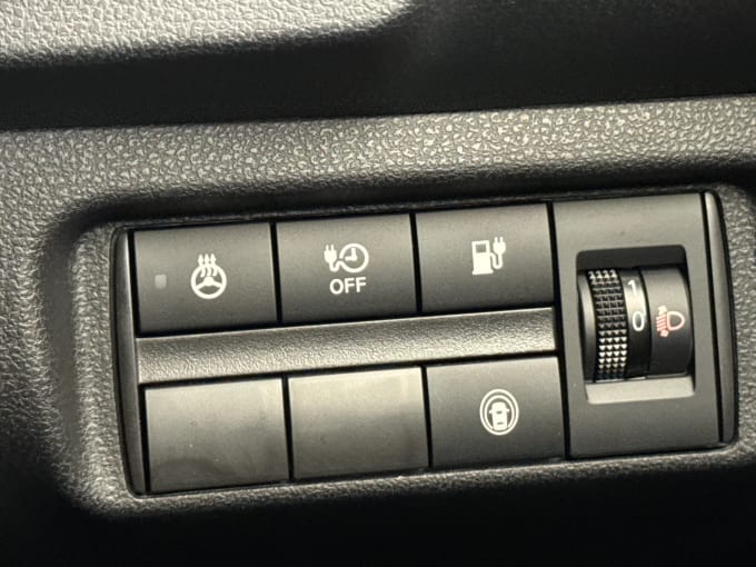 2024 Nissan Leaf
