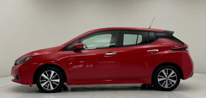 2022 Nissan Leaf