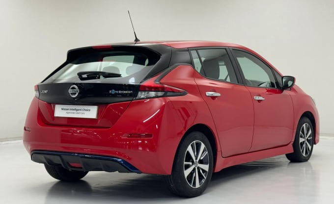 2022 Nissan Leaf