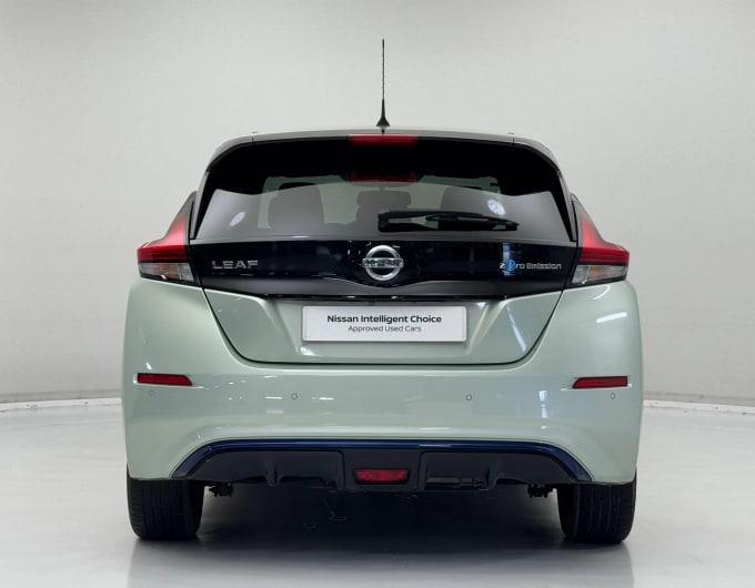 2020 Nissan Leaf