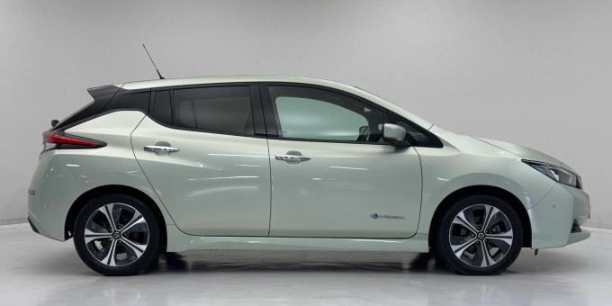 2020 Nissan Leaf